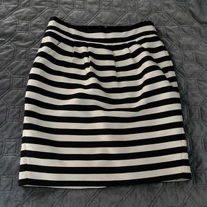 Banana Republic A-Line Striped Skirt, Size 4
